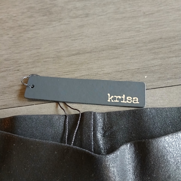 Krisa Coated Leggings NWT Size S - Picture 4 of 5